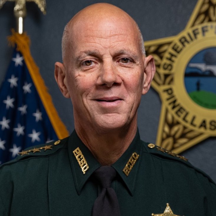 Sheriff Bob Gualtieri
